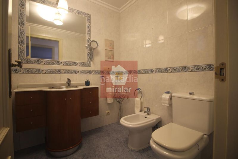 Foto f7c6e7ba-4c35-429f-bbcc-a8e0563e7e46. Pis amb calefacció aparcament a Mondariz