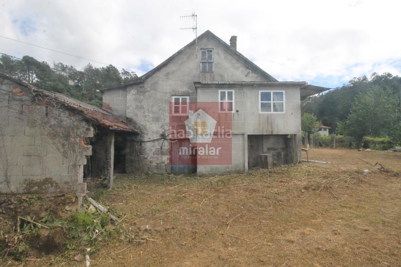 Foto 90d3876b-391e-4a69-a7d5-710258f5701f. Casa amb calefacció a Ponteareas