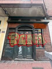 Local Comercial en Calle renedo 2. Amplio local en valladolid!