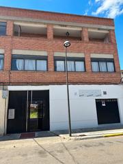 Pis a Calle real 9. Piso de 3 habitaciones disponible en villanueva