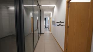 Lloguer Oficina  Cuba. Oficina en alquiler en los bloques, 6 dormitorios.