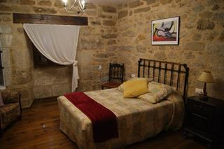Casa en Galende. Casa en venta en trefacio, 6 dormitorios.