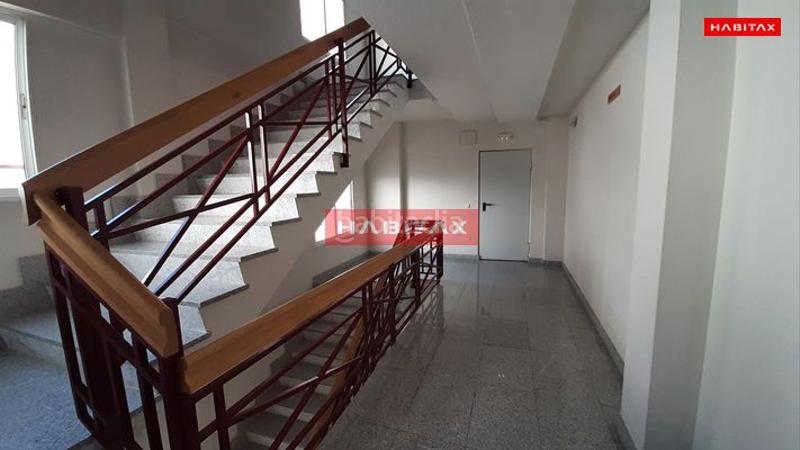 Foto 2d4e4c4b-1e58-4527-b731-ee7d90a2086e. Duplex con riscaldamento in Los Bloques Zamora