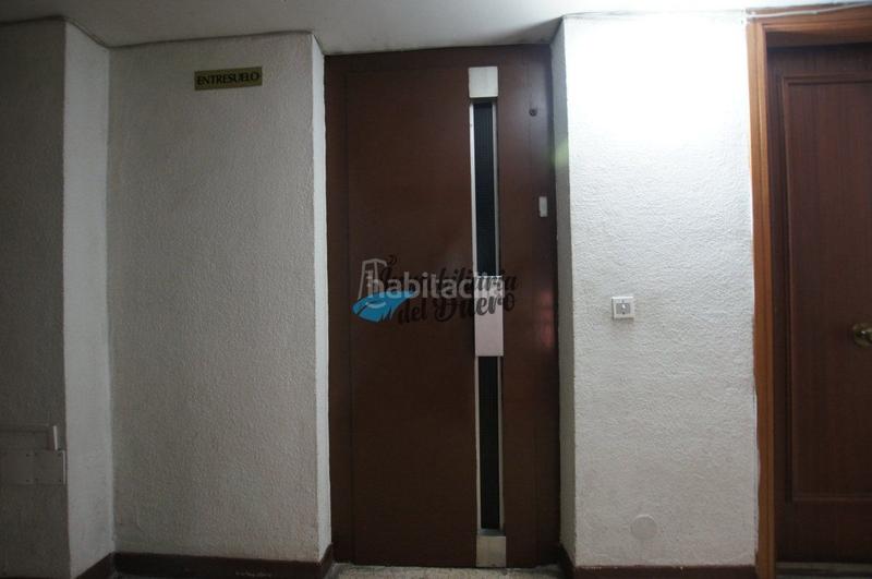 Foto 62cb1b7f-aefd-41ef-9557-e7dba72dea10. Alquiler oficina en santo 7 oficina en alquiler en conjunto viriato, 3 dormitorios. en Zamora