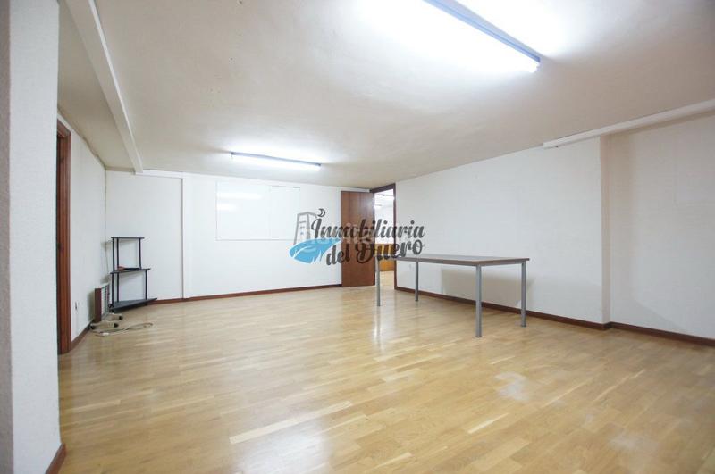 Foto b04cca81-d1fb-4e84-8ba9-ebe893d9974a. Location bureau dans santo 7 dans Casco Antiguo Zamora
