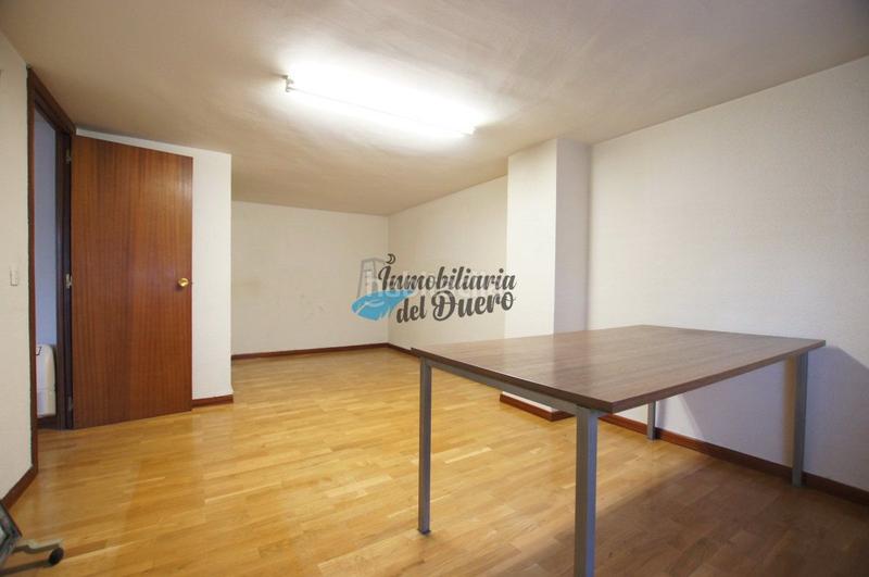 Foto f3951ee9-ad8b-4d53-b51c-30e6d9cab1b1. Location bureau dans santo 7 dans Casco Antiguo Zamora