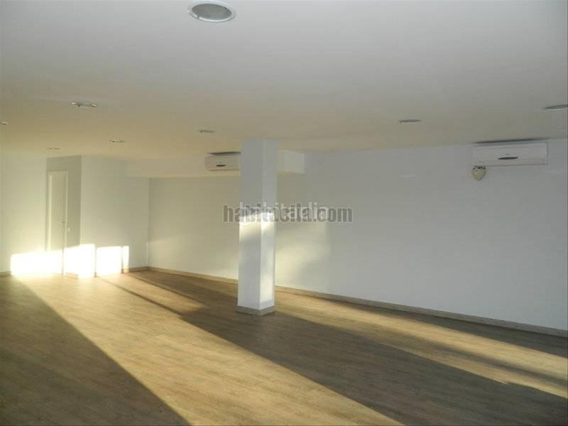 Foto 79b1f0fd-9a0e-4d9d-8ee3-89b4b214fa4d. Miete büro in plaça del doctor robert 1 in Centre Sabadell