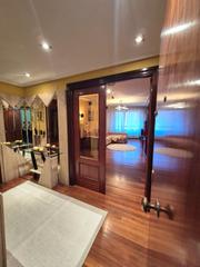 Appartement à La Txitxarra - Murrieta - Parke Santurtzi. Exclusiva. con garaje cerrado y camarote. piso con hall, salón c