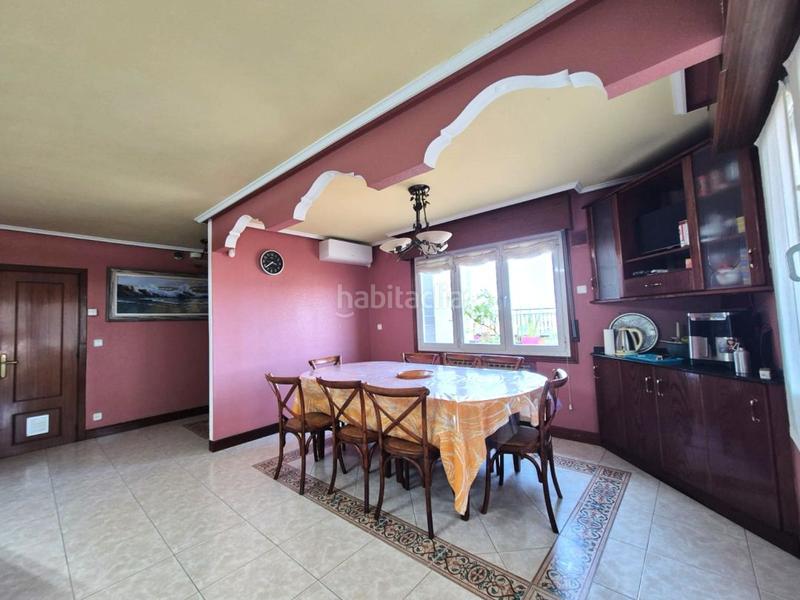 Foto 46559f81-93e8-4eda-9613-4fb0cb854c65. Ático atico con maravillosas vistas al mar y espectacular terraza. hall grande, salón comedor grande, cocina comedor inmensa, 4 habitaci en Santurtzi