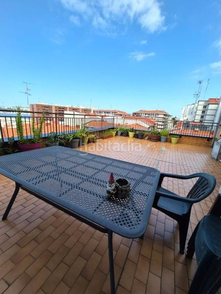 Foto f3165875-06b4-4e8a-86ad-3f3736515904. Ático atico con maravillosas vistas al mar y espectacular terraza. hall grande, salón comedor grande, cocina comedor inmensa, 4 habitaci en Santurtzi