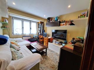 Appartement à Azeta - Abatxolo. Repélega. piso reformado y muy soleado. hall, sala, 2 habitacion