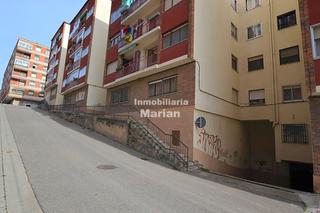 Parking coche  Pedro sanz abad