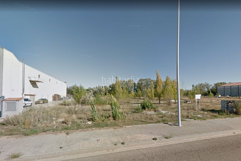 Foto e319825d-3449-4606-b26e-6c5bed7d5792. Terreny residencial a Allendeduero Aranda de Duero