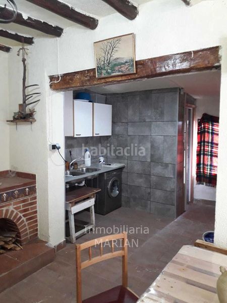 Foto bf9fff5c-51af-48b0-8c94-d63f70cb7b8d. Masia a Fuentelcésped