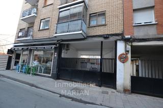 Local Comercial  Pedrote. Local ubicado en calle pedrote, muy céntrico. local de 55 m2 rep