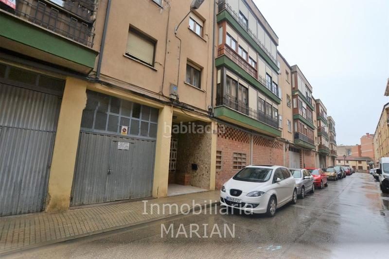 Foto 9d5711a9-fd6c-476c-95ac-f758be0957c1. Parking voiture dans Santa Catalina - Ferial Aranda de Duero