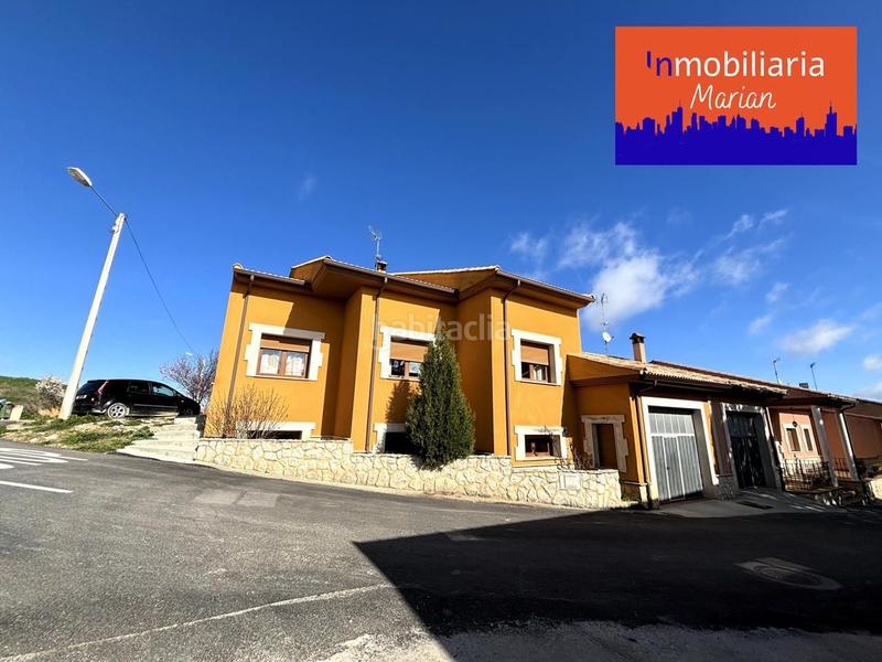 Foto c2ba3676-c405-4739-abb3-d0cee8369c85. Casa amb calefacció aparcament a Fuentelcésped