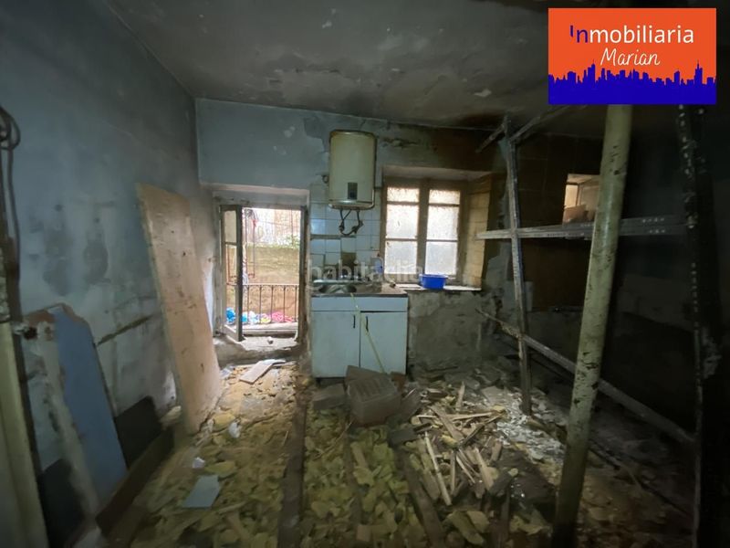 Foto f3345b76-bb88-45ca-92bf-90b0203c1e8f. Maison dans Roa