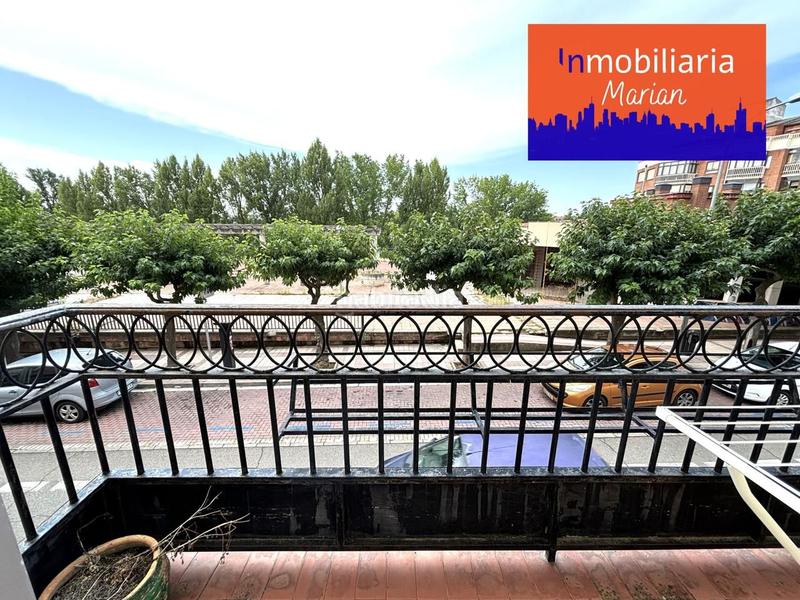 Foto 90b411f4-24d6-4ef2-9553-dc13ce11435e. House with heating parking in Santa Catalina - Ferial Aranda de Duero