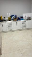 Lloguer Local Comercial a Centro. Clinica del sector de la salud