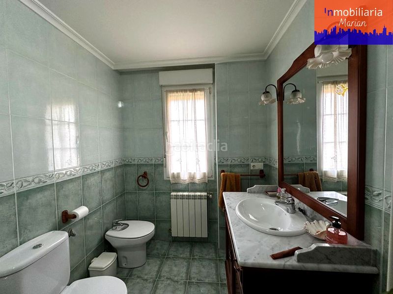 Foto 88daa1e3-6ff6-48c5-ad76-6e3f588907d1. Casa amb calefacció aparcament piscina a Milagros