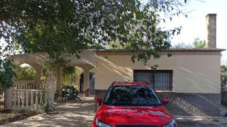 Masia a Redován. Chalet con terreno agrícola en redovan, muy cerca de orihuela