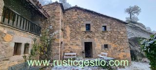 Masía en Tavertet. Masía con 4 habitaciones con vistas a la montaña