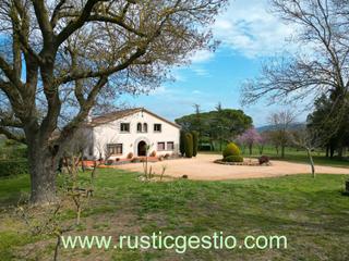 Country house in Centre. Finca rstica amb masia a vidreres (la selva - girona)