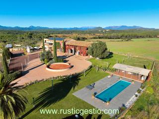 Country house in Terrades. Finca rstica amb hotel rural a llers (alt empord)