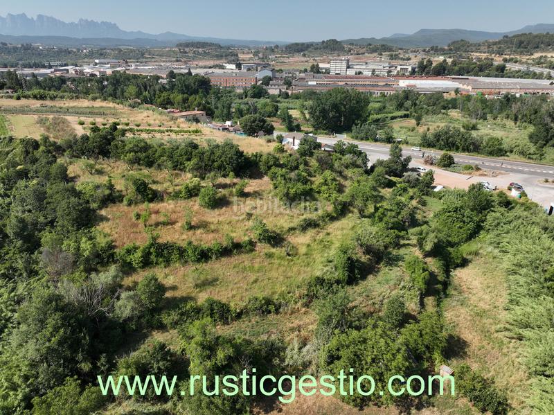 Foto b76968e0-446d-47a0-83e7-ea6212f54f32. Landgut in carrer barriada de miralpeix 19 in Barri Mion - Puigberenguer Manresa