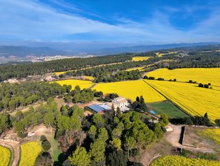 Masia a Diseminado mas les quingles 16. Finca rústica amb allotjament rural a calders (bages)