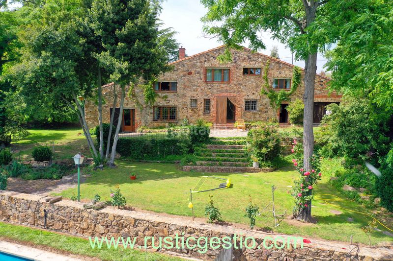 Foto 731b14ae-55d0-4f9d-bb4e-1be750003b33. Masia a diseminado veinat de sant tou 12 a Niàgara Parc -Àgora Parc Tordera