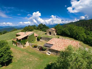 Country house  N/a. Finca rústica amb masia a llaers de ripoll (ripollès)