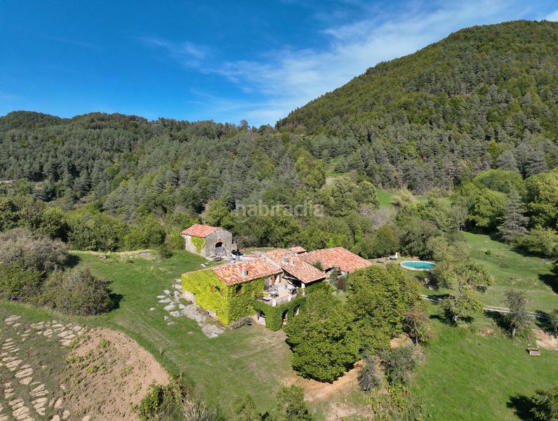 Foto e161b398-18ac-4b32-a735-29b231761950. Masía en n/a finca rústica amb masia a llaers (ès) en Ripoll
