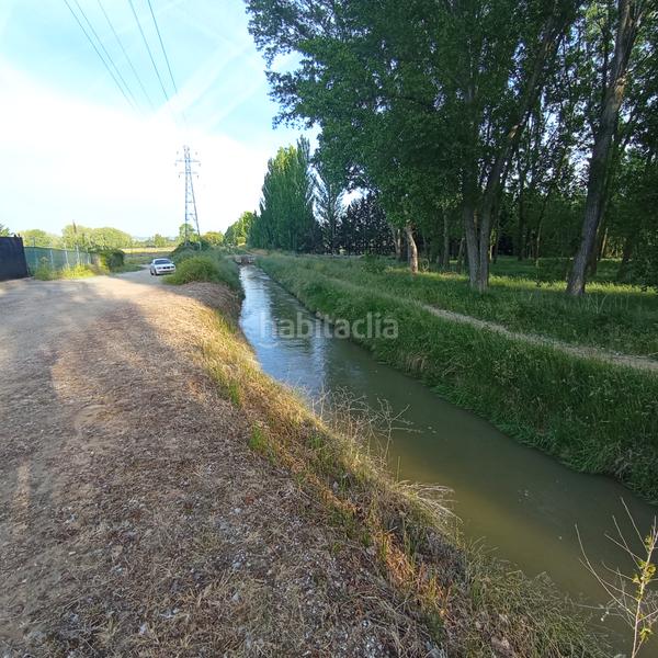 Foto 17accd09-571b-4bc4-8424-3f773bd2f01a. Chalet dans Extrarradio Valladolid