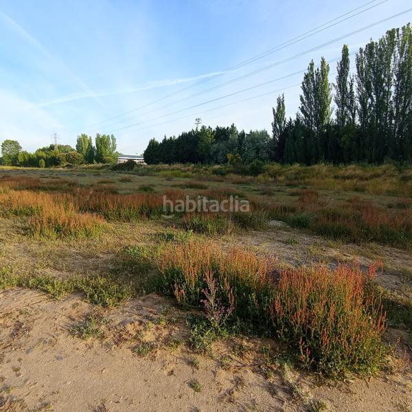 Foto 40c4771f-7fa4-455e-8553-d69b8b0e576e. Chalet dans Extrarradio Valladolid