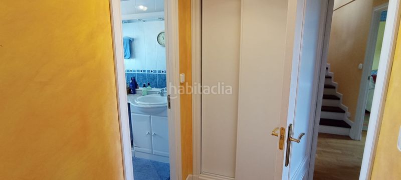 Foto 3bd73a54-6746-4514-a774-003733b5e973. Casa adossada amb xemeneia calefacció aparcament piscina a Simancas