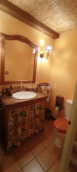 Foto fe8b9341-fdf2-41f3-a0be-12b6654a13d9. Casa adossada amb xemeneia calefacció aparcament piscina a Simancas