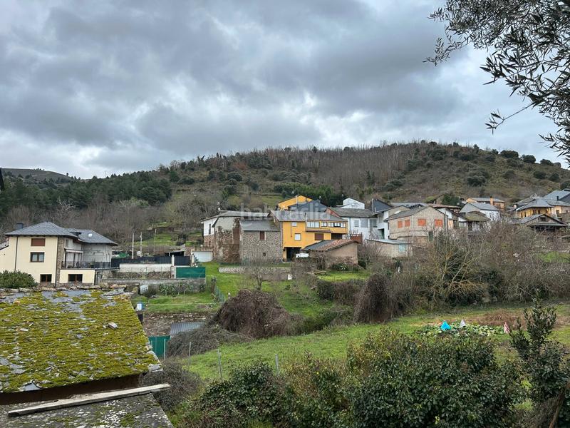 Foto fb44768d-ad53-43e3-bb69-3996af91e0d0. Casa in carretera los barrios de salas 46 in Área Rural Sur Ponferrada