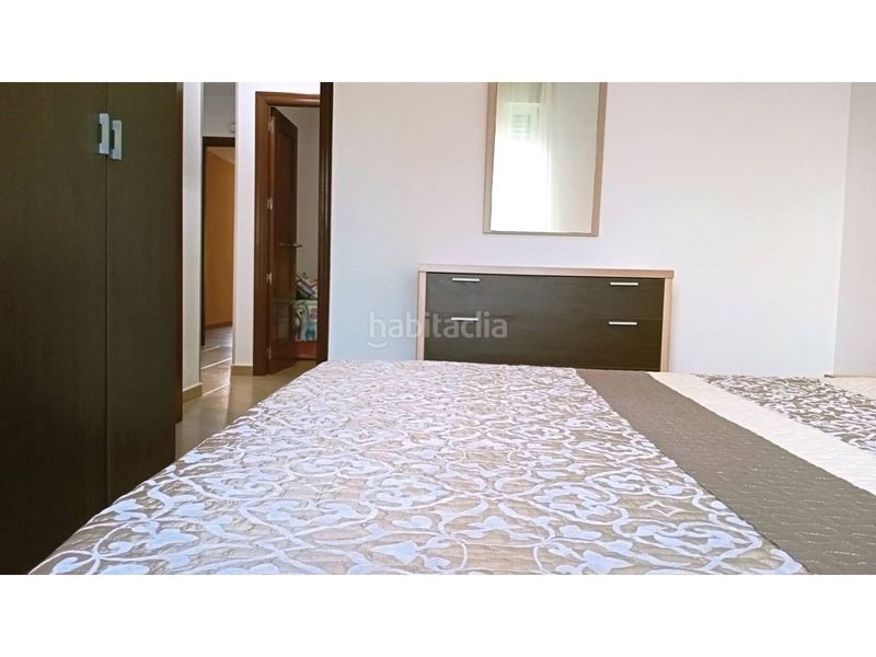 Foto 0350aff9-eb8e-473a-81b1-66f54226fee3. Piso impecable vivienda en la urbanización cerca de la playa y de todos los servicios, en una buena zona. en Roquetas de Mar