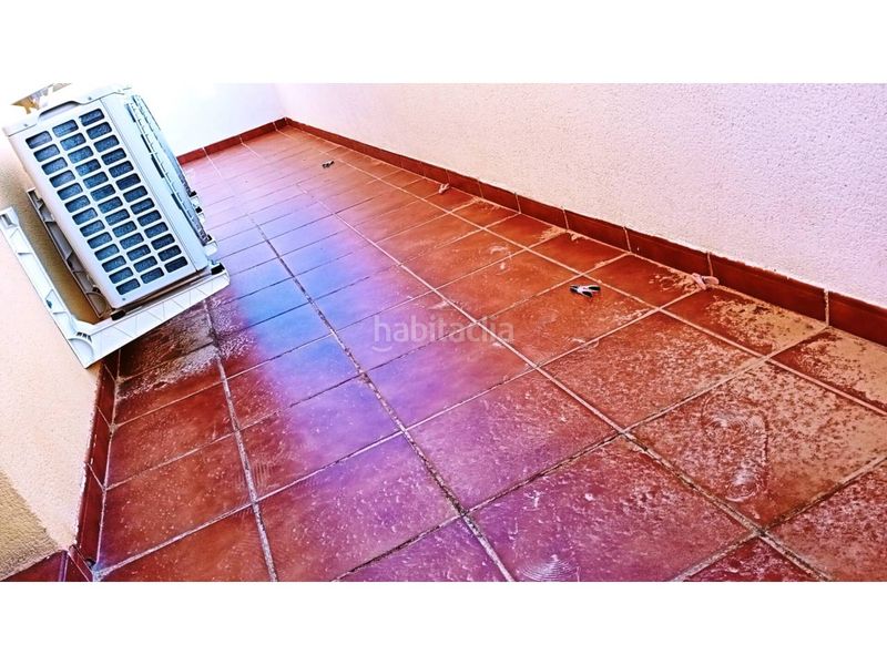 Foto 17b95672-90e8-4f2e-a120-bc01865a9759. Piso impecable vivienda en la urbanización cerca de la playa y de todos los servicios, en una buena zona. en Roquetas de Mar