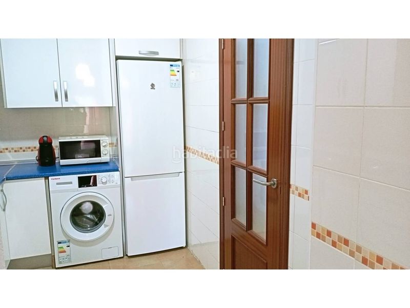 Foto 3b37a9cd-cca5-4b24-826a-09e003510cd8. Piso impecable vivienda en la urbanización cerca de la playa y de todos los servicios, en una buena zona. en Roquetas de Mar