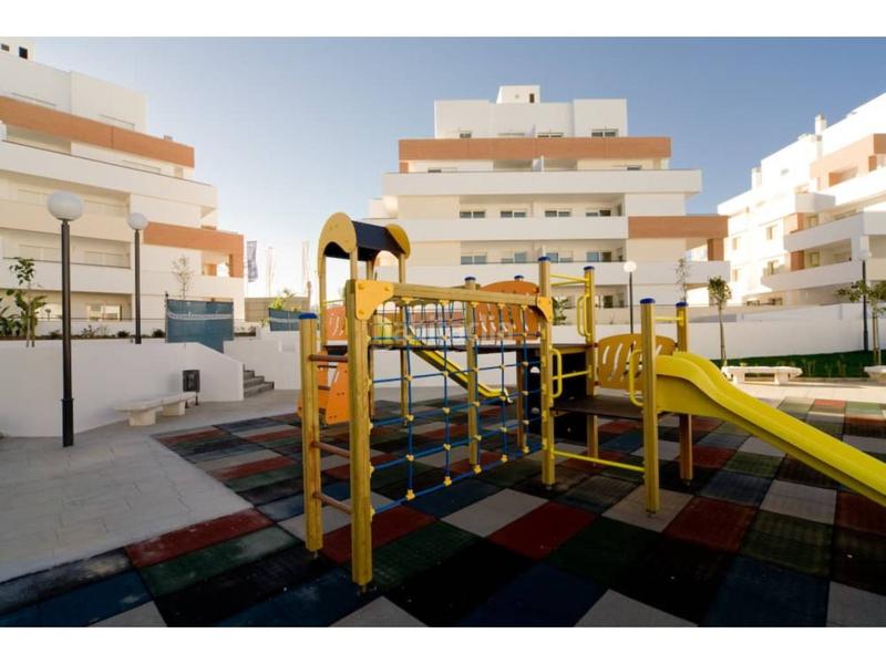 Foto 8e5cce4f-bb29-43f6-9128-b58c065a659e. Piccolo appartamento con riscaldamento parcheggio piscina in Roquetas de Mar