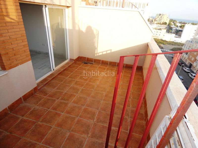 Foto 307b69c9-bf3e-456a-b8ab-af4ca6cfebd3. Ático atico en venta en urbanización las marinas en Roquetas de Mar