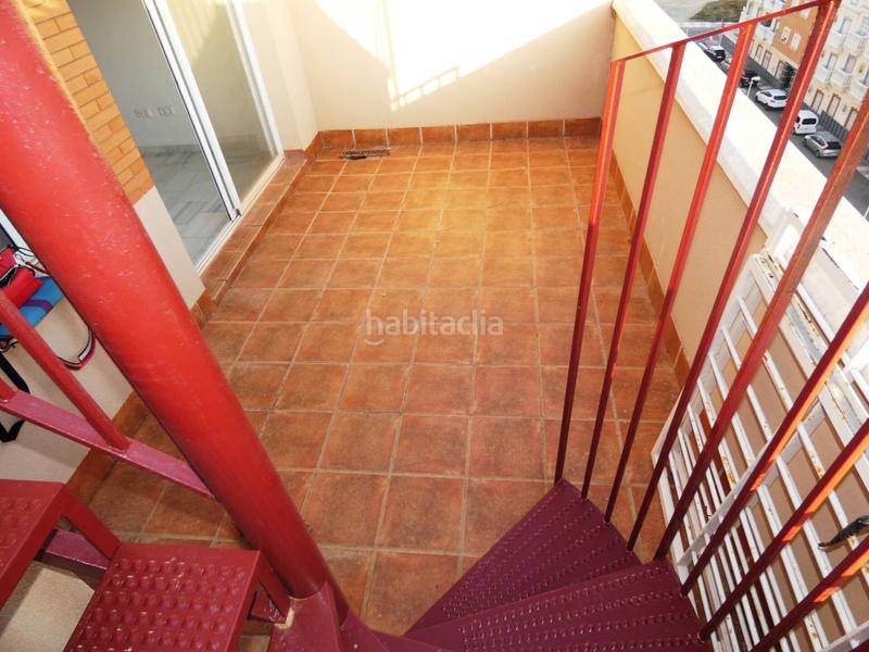 Foto 620bf1a3-9843-43f1-a058-d6d258d4622d. Ático atico en venta en urbanización las marinas en Roquetas de Mar