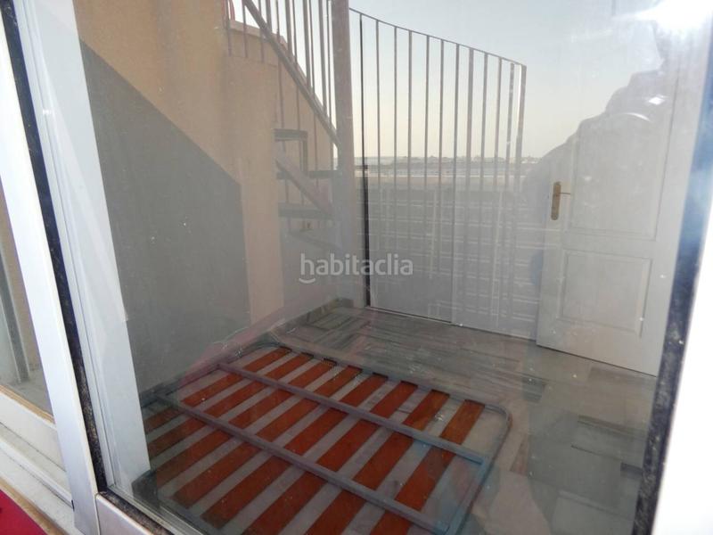 Foto 9379407a-b72d-4afe-8ada-c2a12db87a40. Ático atico en venta en urbanización las marinas en Roquetas de Mar