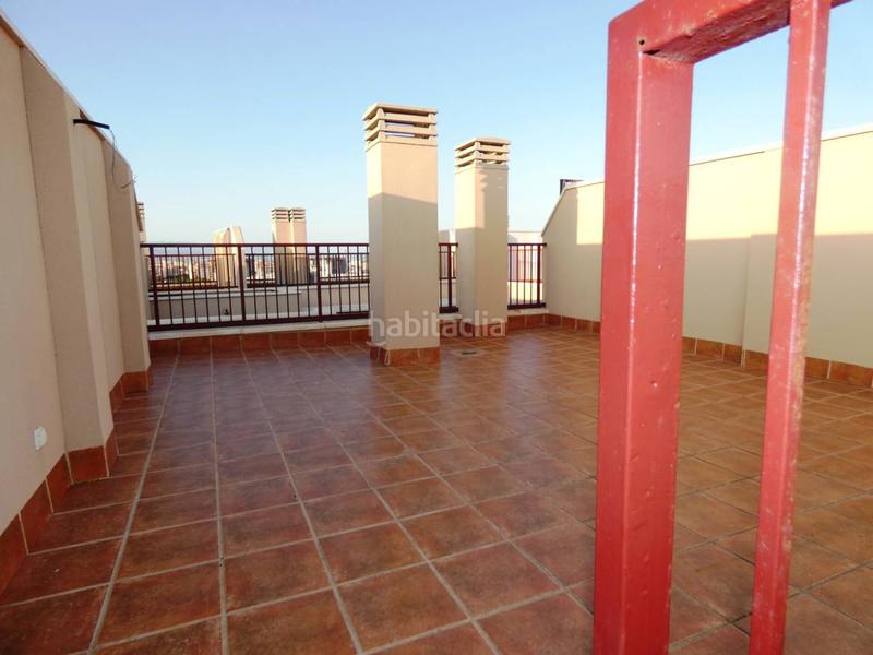 Foto dfed3ffd-2dbb-4192-b4dd-c20fc8d768f6. Ático atico en venta en urbanización las marinas en Roquetas de Mar