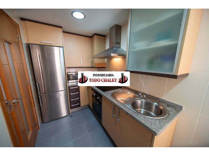 Foto 00cb7992-5cce-4665-85b7-906008ac9320. Piso  en venta en urbanización las marinas en Roquetas de Mar