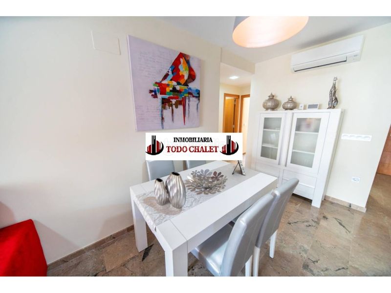 Foto 1860ea30-4835-42f4-987e-b7a7400f48b3. Piso  en venta en urbanización las marinas en Roquetas de Mar