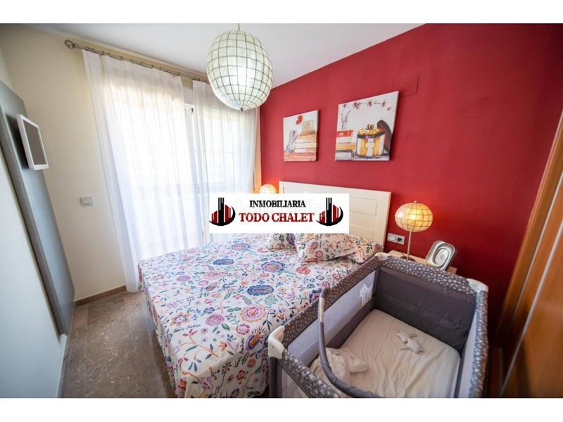 Foto 1b1bc4cb-a891-427b-afa8-9786ae485499. Piso  en venta en urbanización las marinas en Roquetas de Mar